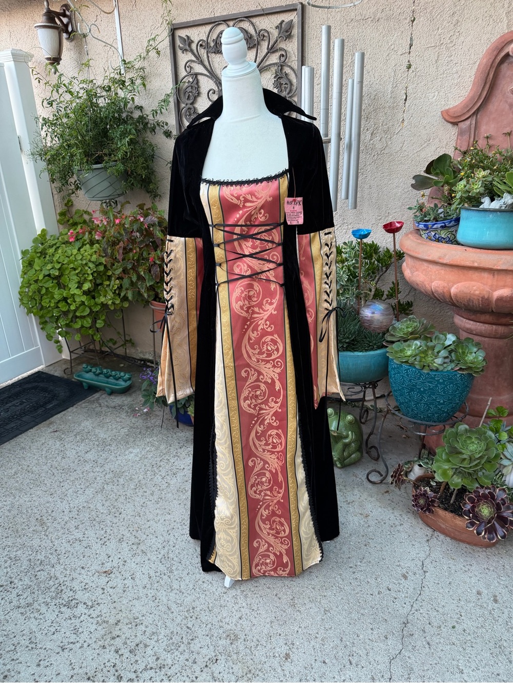NWT Vintage Y2K HOT TOPIC Subterranea Gothic Renaissance Costume Cosplay Gown